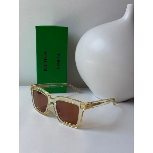 NEW Bottega Veneta BV1005S Unisex Clear Square Sunglasses main image 8